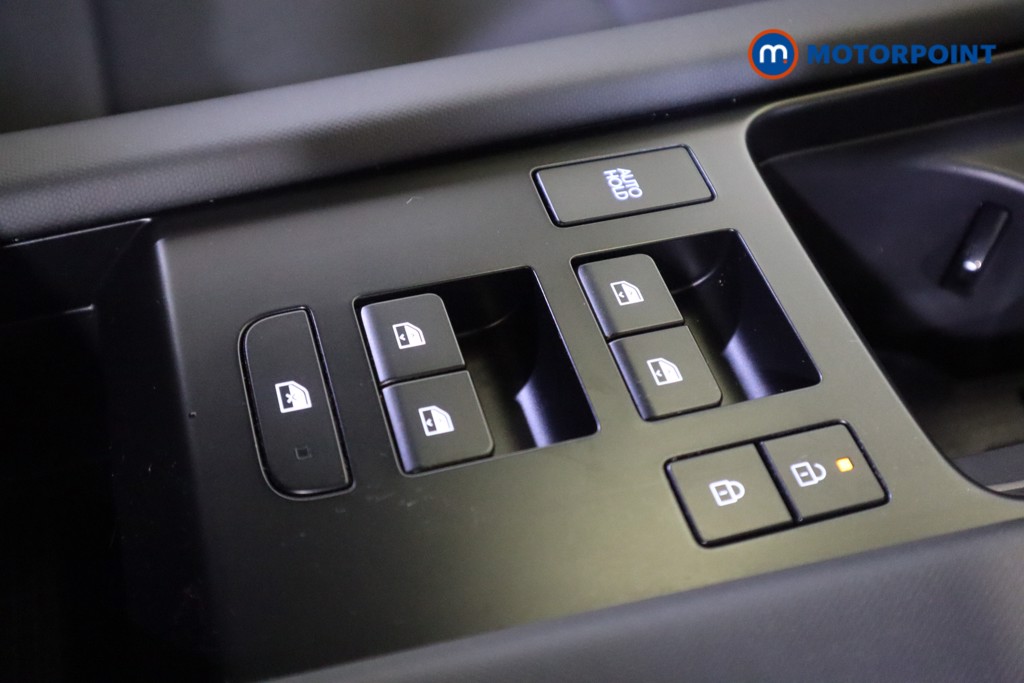 Used Hyundai IONIQ 6 2025 for sale - 76162346: Photo 24
