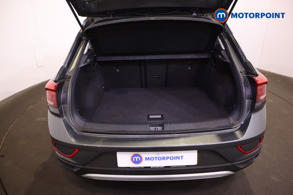 Used Volkswagen T-Roc 2023 for sale - 77834611: Photo 17