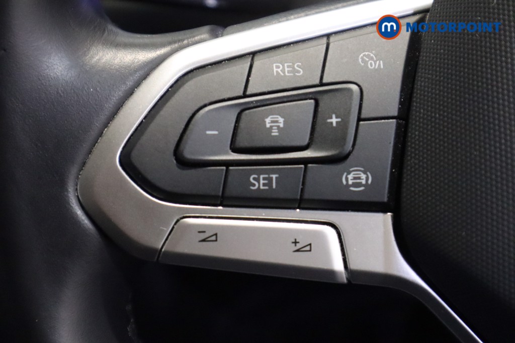 Used Volkswagen T-Roc 2023 for sale - 77834611: Photo 27