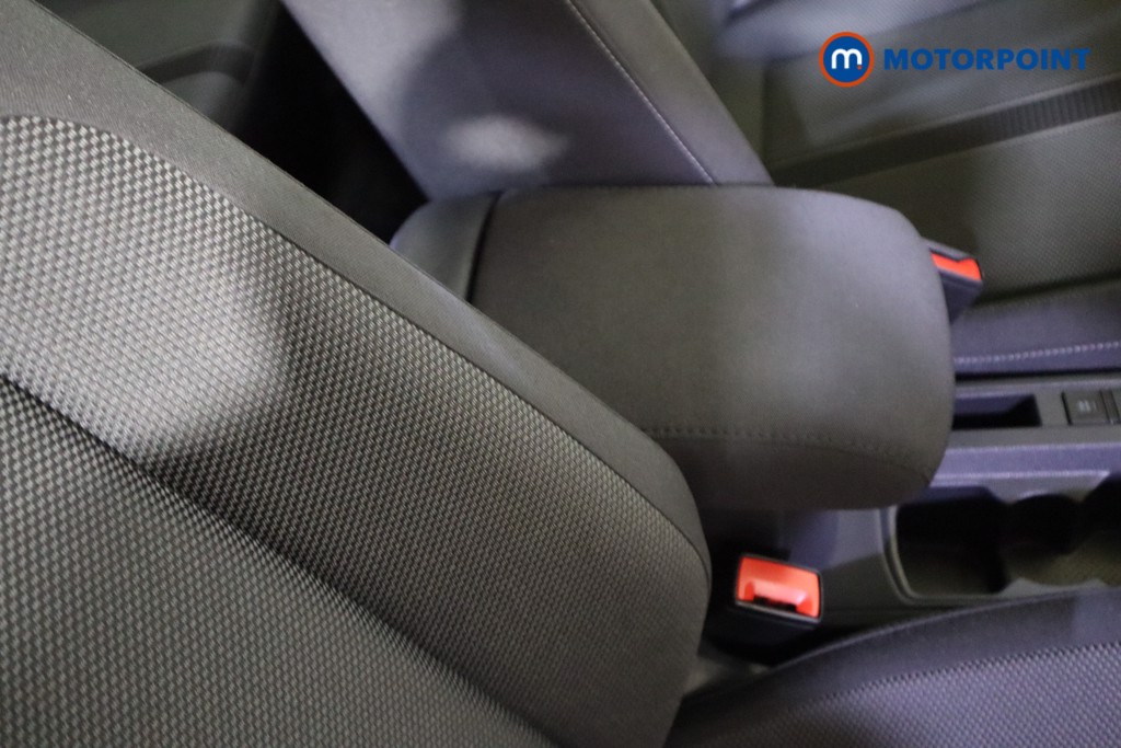 Used Volkswagen T-Roc 2023 for sale - 77834611: Photo 34