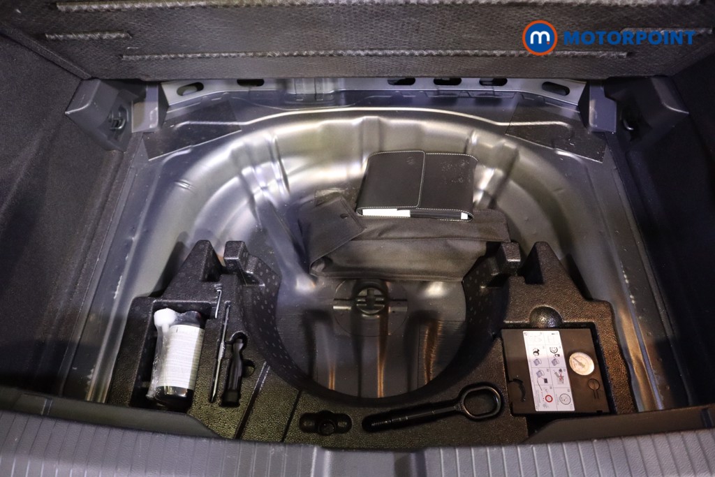 Used Volkswagen T-Roc 2023 for sale - 77834611: Photo 38