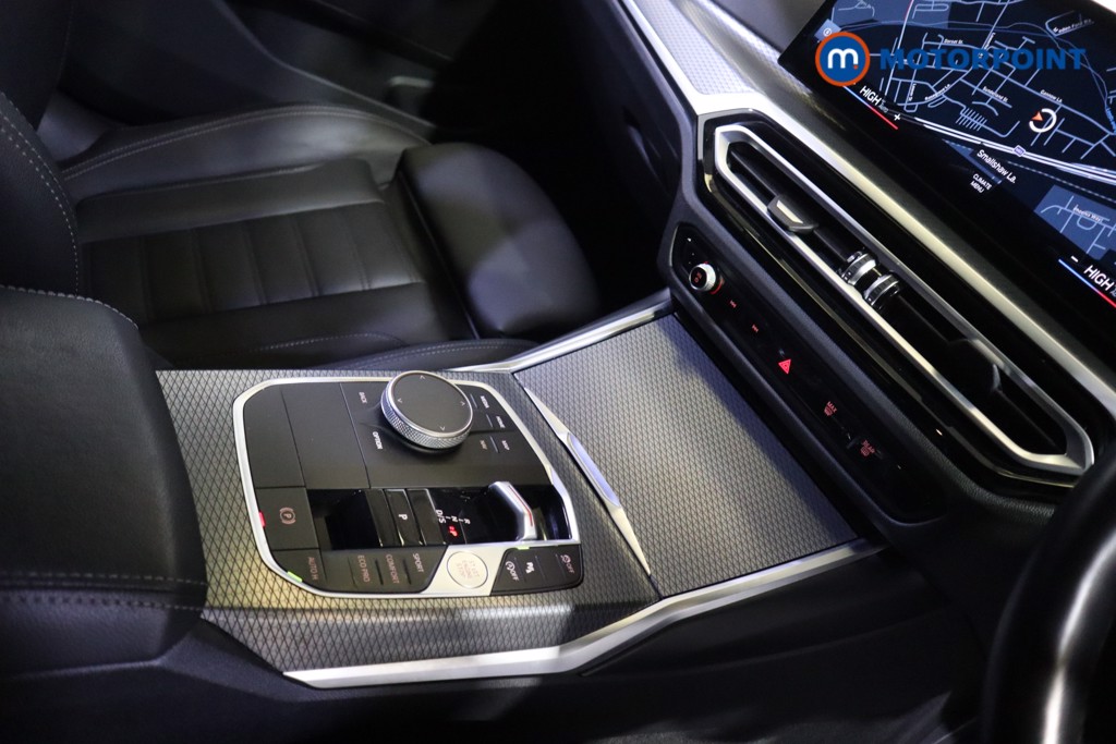 Used BMW 3 Series 2023 for sale - 76534656: Photo 11