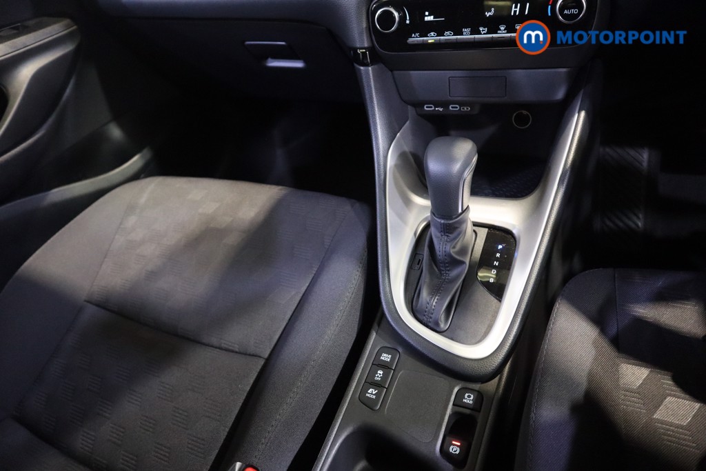 Used Toyota Yaris 2025 for sale - 76797329: Photo 14