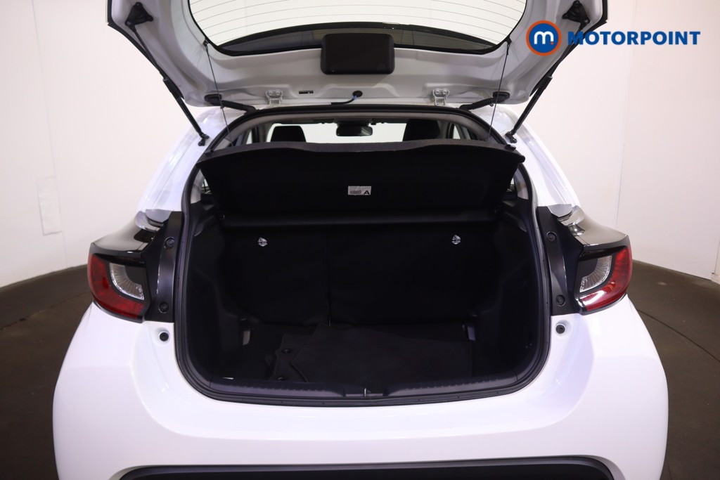 Used Toyota Yaris 2025 for sale - 76797329: Photo 27