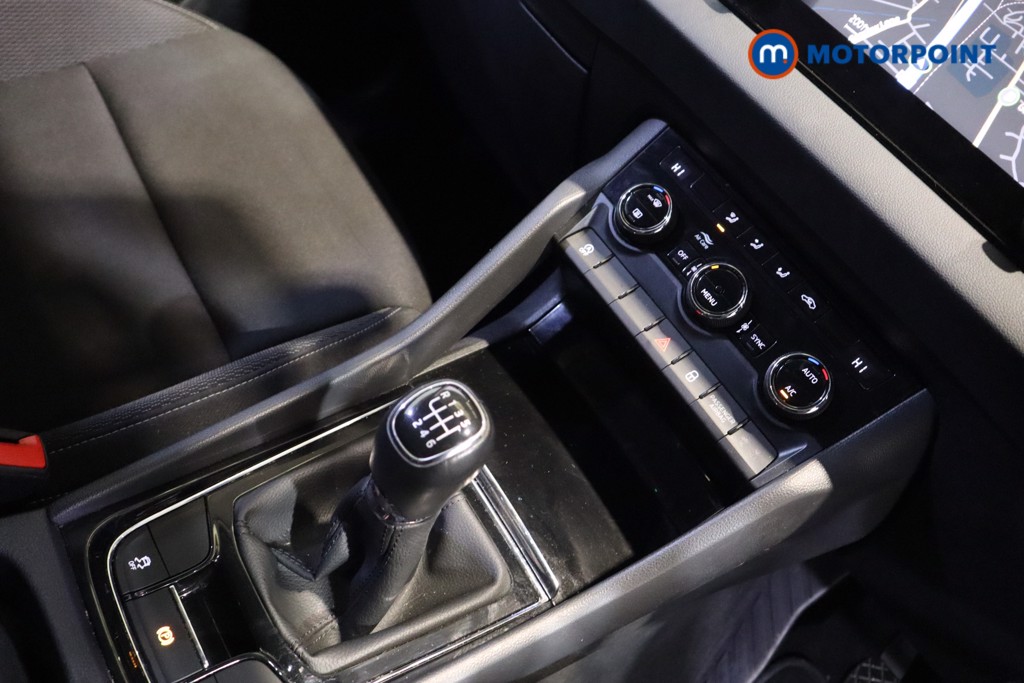 Used Skoda Karoq 2024 for sale - 77148898: Photo 15