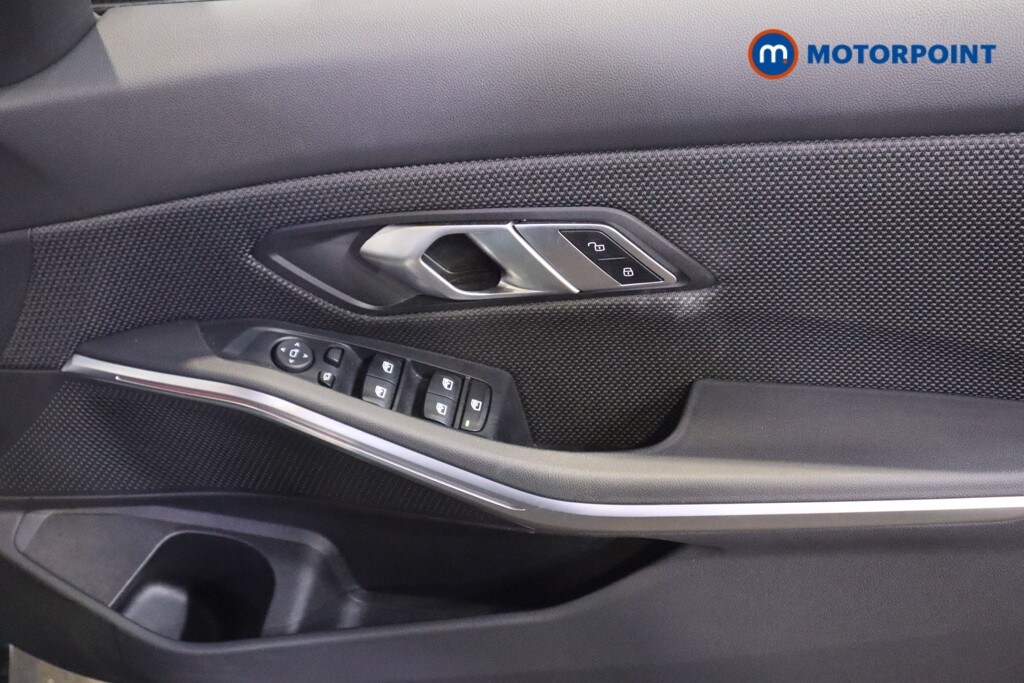 Used BMW 3 Series 2021 for sale - 77756769: Photo 21