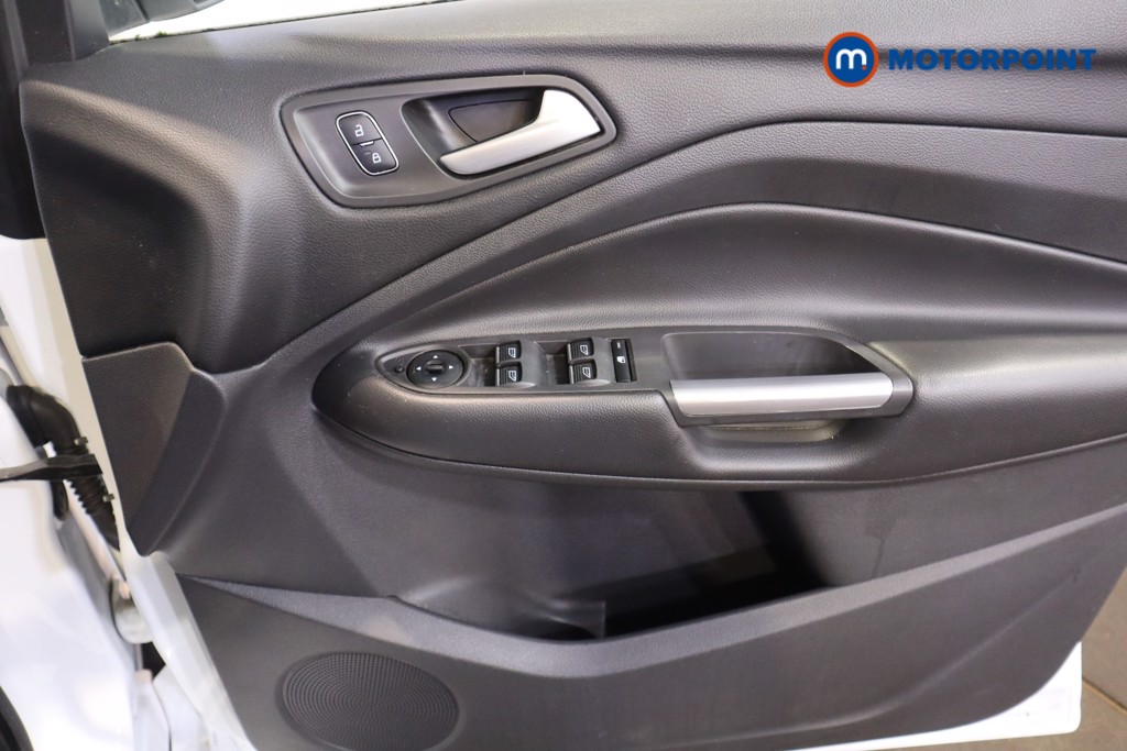 Used Ford Kuga 2018 for sale - 76782653: Photo 18