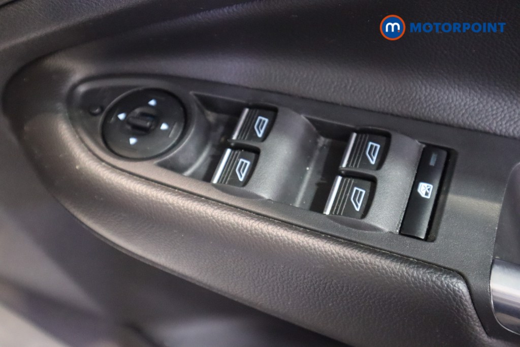 Used Ford Kuga 2018 for sale - 76782653: Photo 20