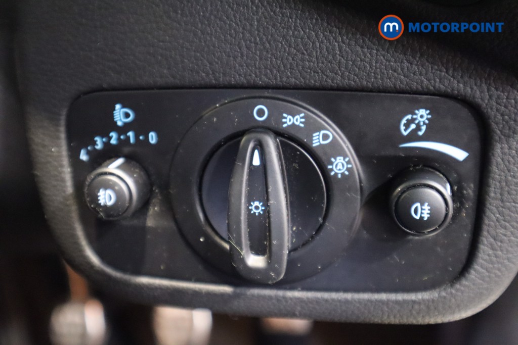 Used Ford Kuga 2018 for sale - 76782653: Photo 21