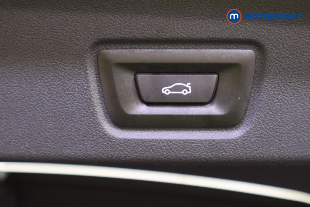 Used BMW i4 2024 for sale - 77886315: Photo 30