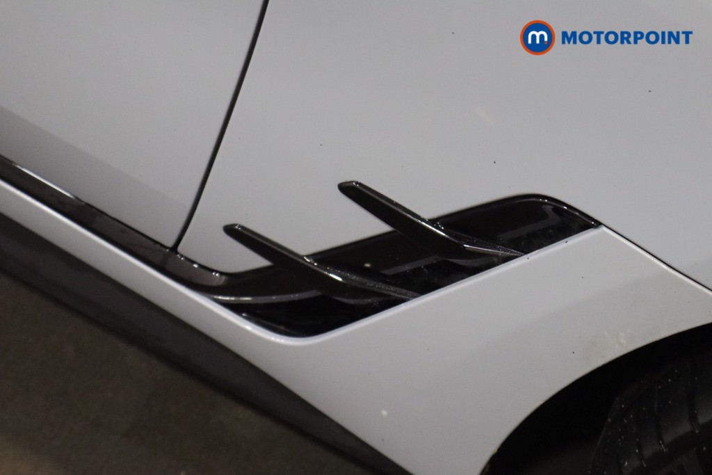 Used BMW i4 2024 for sale - 77886315: Photo 39