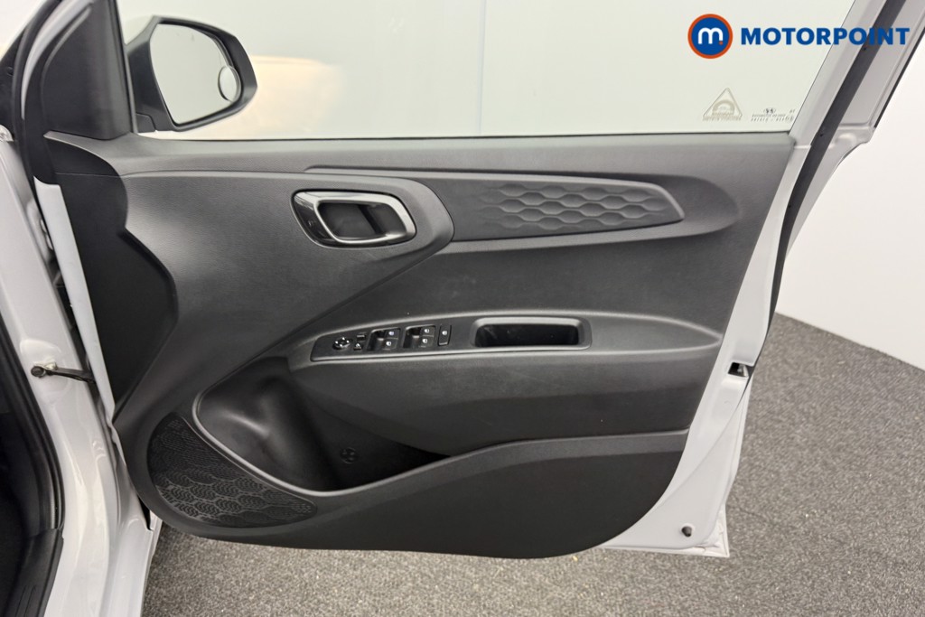 Used Hyundai i10 for sale - 77245848: Photo 25