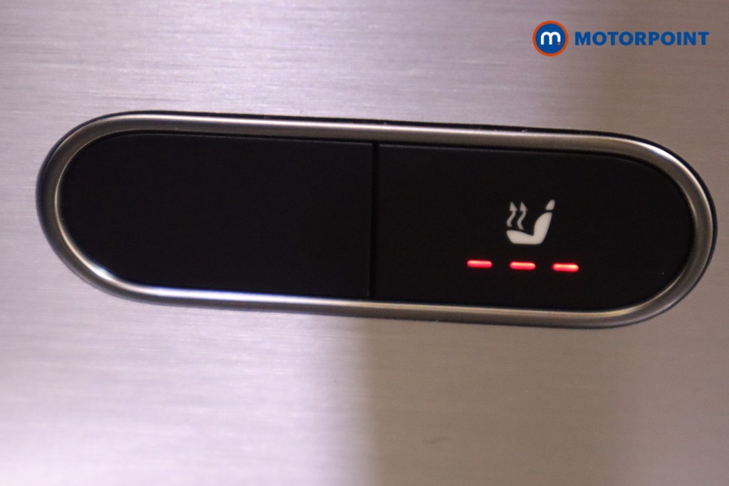 Used Mercedes-Benz CLA 2021 for sale - 77327021: Photo 24