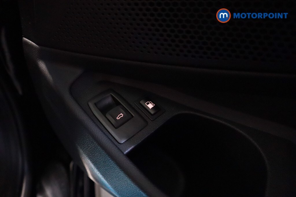 Used BMW 3 Series 2021 for sale - 77493632: Photo 12