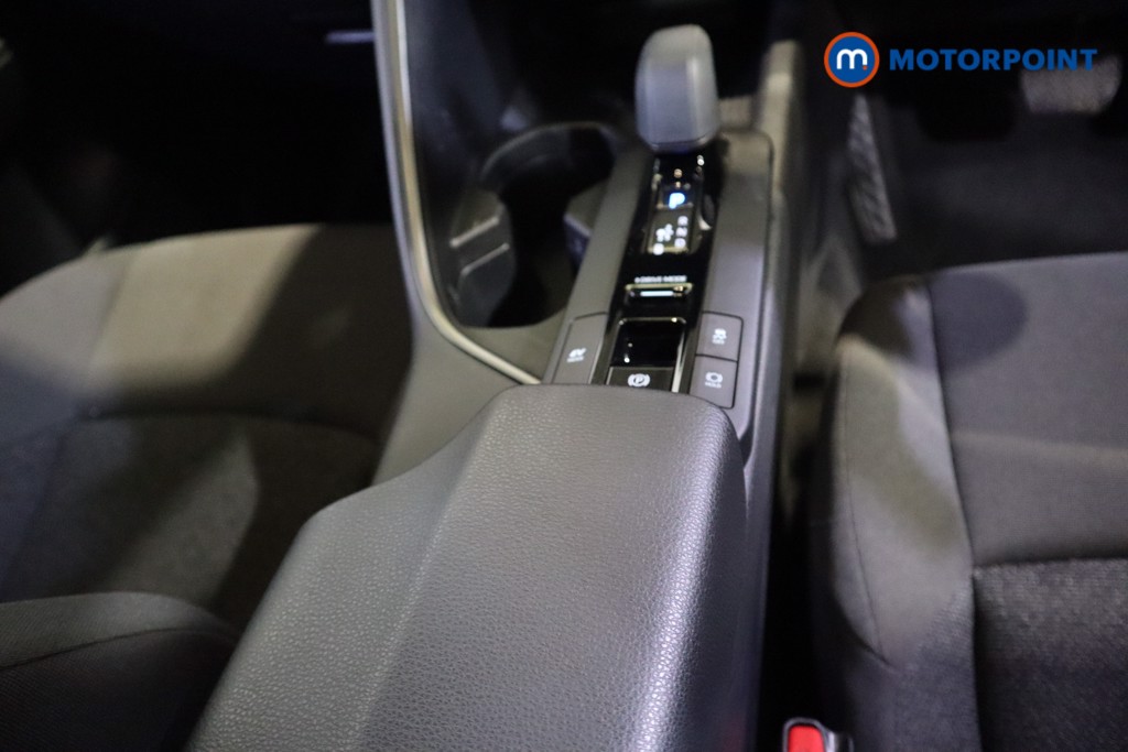 Used Toyota C-HR 2024 for sale - 76279039: Photo 14