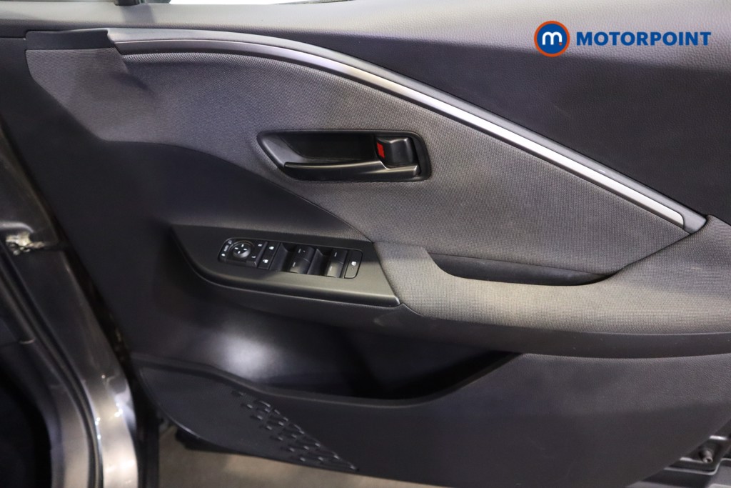 Used Toyota C-HR 2024 for sale - 76279039: Photo 17