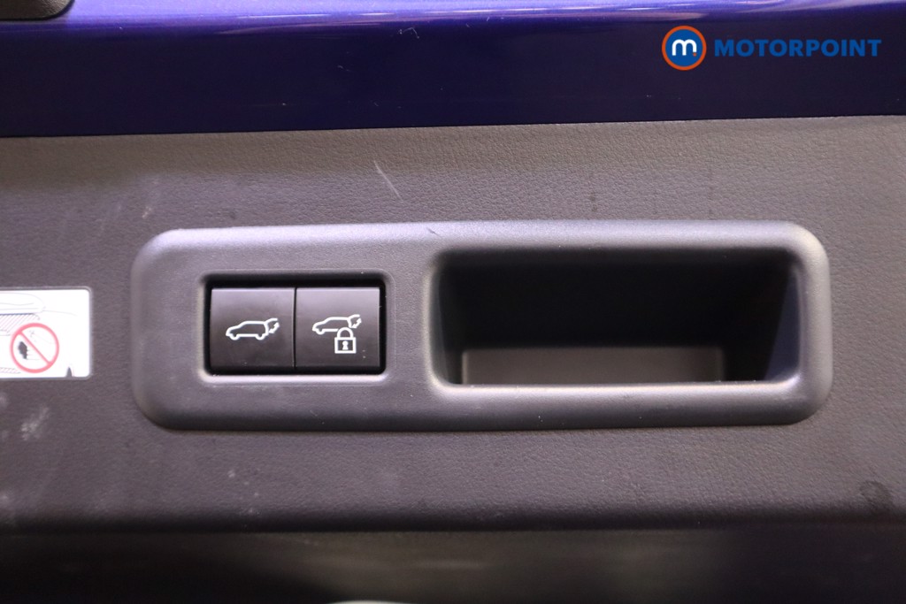 Used Lexus LBX 2024 for sale - 77743741: Photo 36