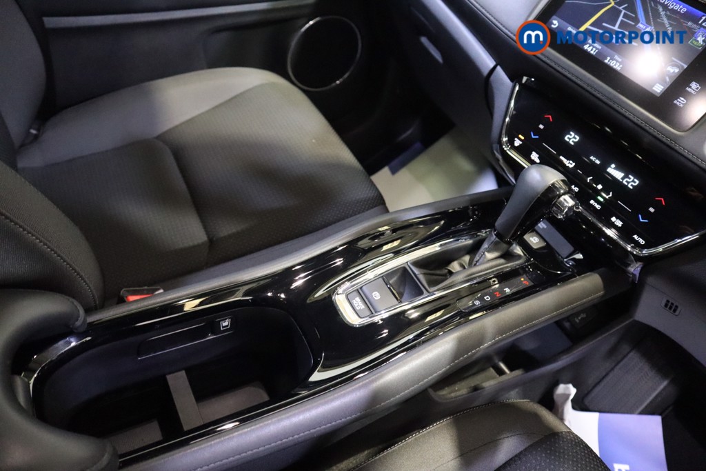 Used Honda HR-V 2020 for sale - 76328899: Photo 15