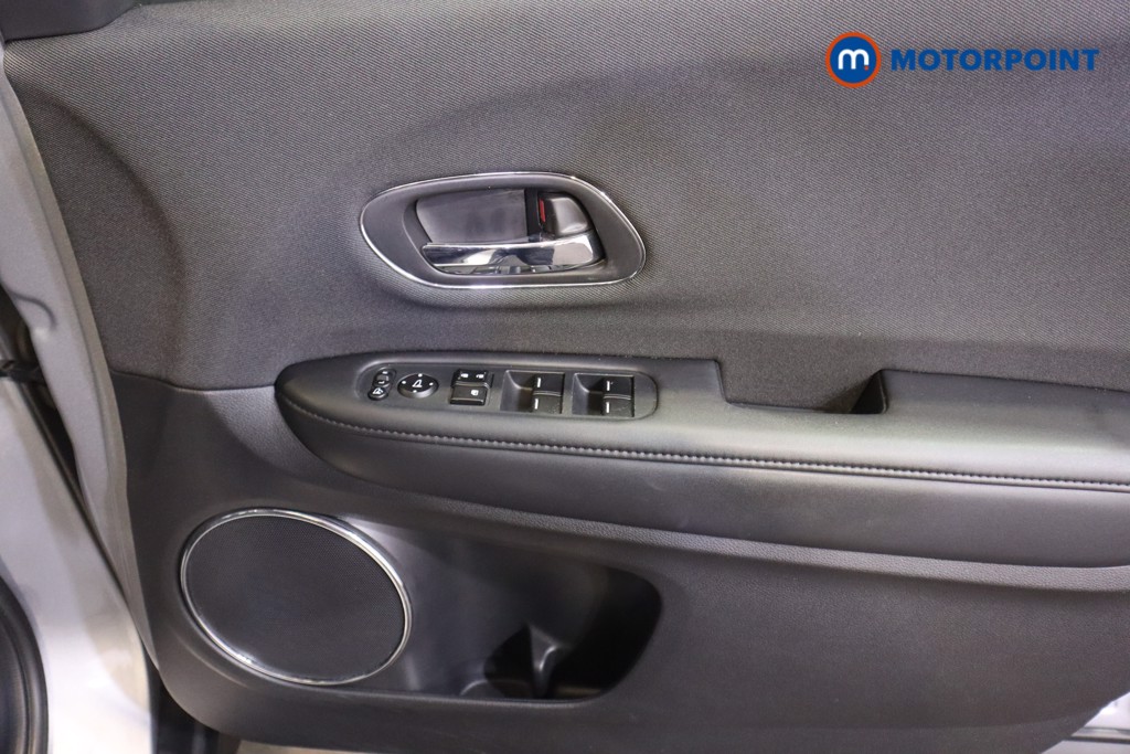 Used Honda HR-V 2020 for sale - 76328899: Photo 17