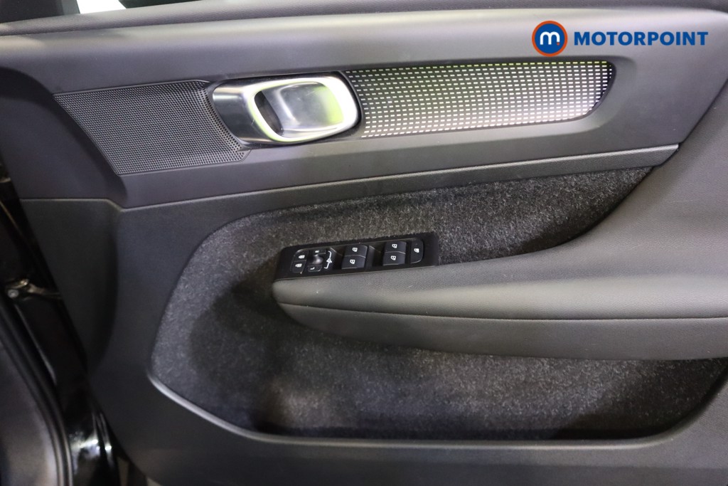Used Volvo XC40 2021 for sale - 76355773: Photo 17