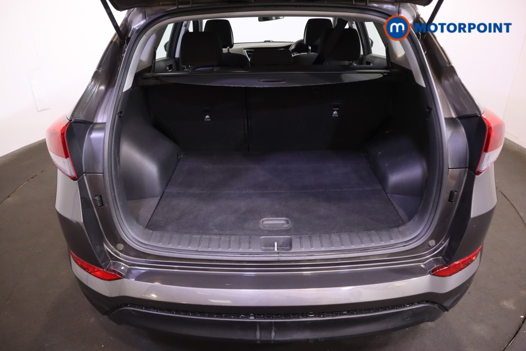 Used Hyundai TUCSON 2016 for sale - 76564603: Photo 16