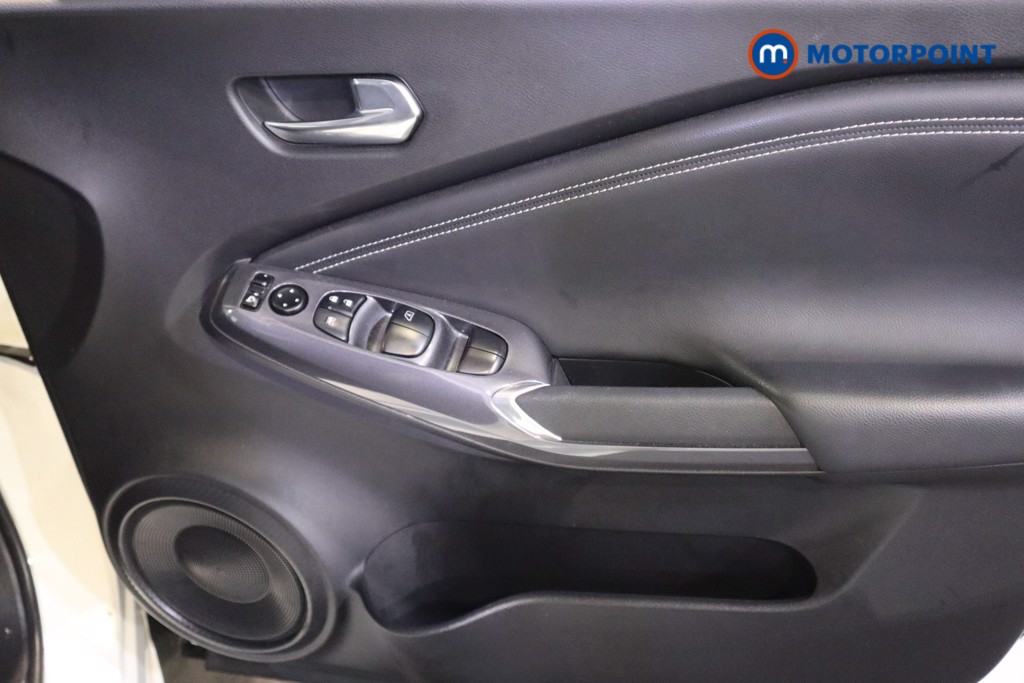 Used Nissan Juke 2022 for sale - 76718361: Photo 21