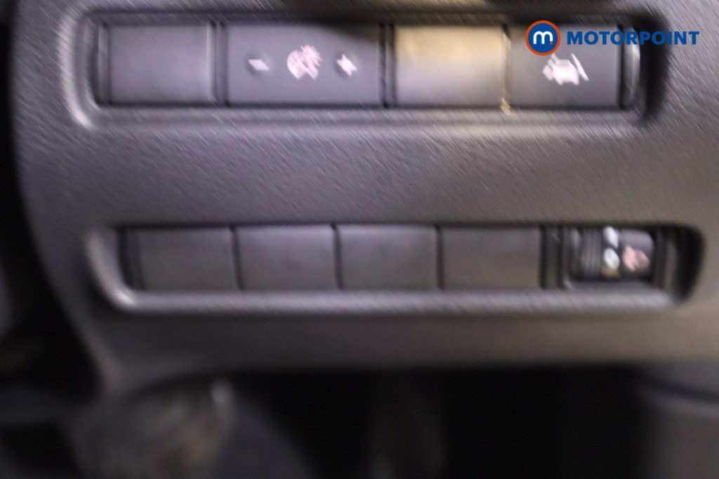 Used Nissan Juke 2022 for sale - 76718361: Photo 24