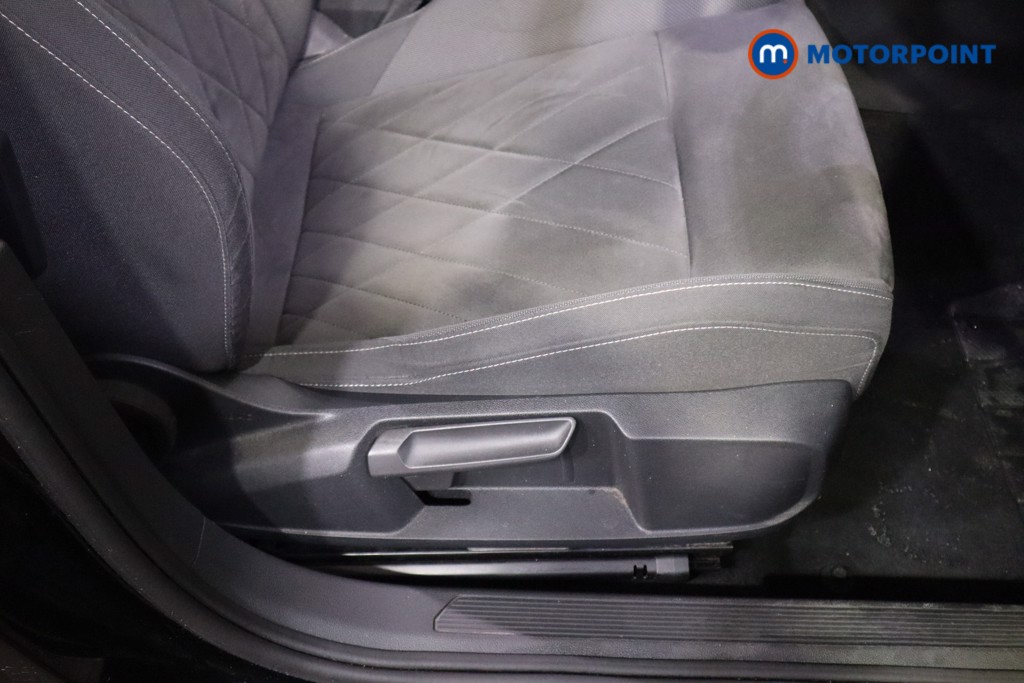 Used Volkswagen Golf 2023 for sale - 76508371: Photo 14