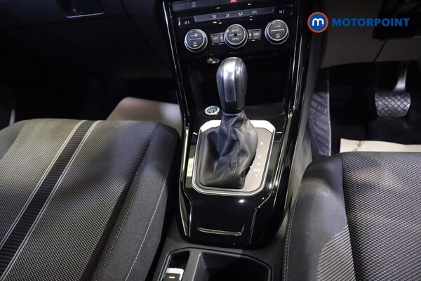 Used Volkswagen T-Roc 2021 for sale - 76162257: Photo 14