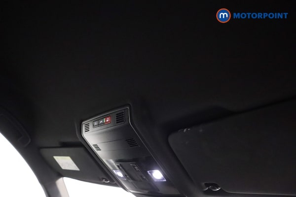 Used Volkswagen T-Roc 2021 for sale - 76162257: Photo 16