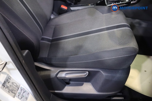 Used Volkswagen T-Roc 2021 for sale - 76162257: Photo 24