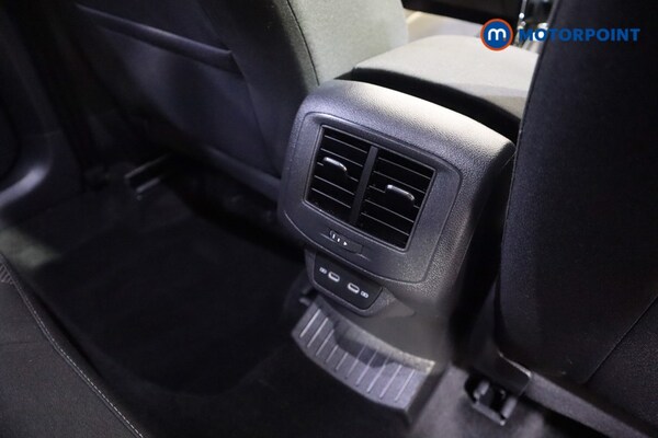Used Volkswagen T-Roc 2021 for sale - 76162257: Photo 27