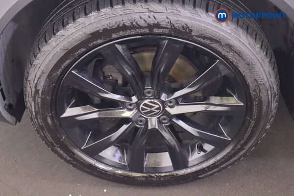 Used Volkswagen T-Roc 2021 for sale - 76162257: Photo 31