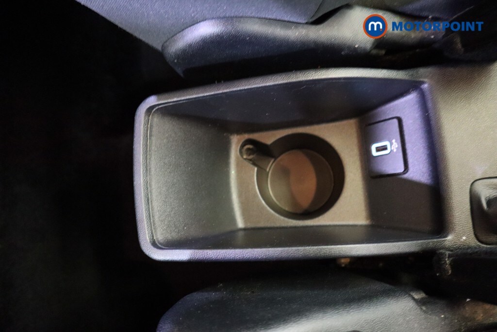 Used Ford Fiesta 2020 for sale - 77834610: Photo 33