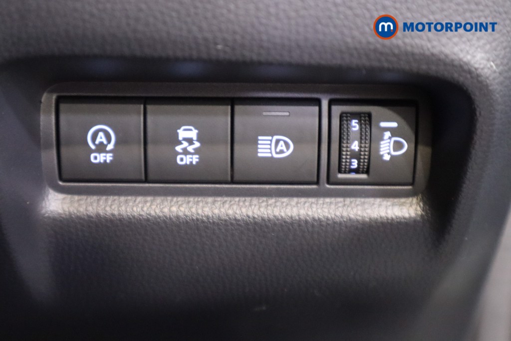 Used Toyota Aygo X 2024 for sale - 76540901: Photo 24