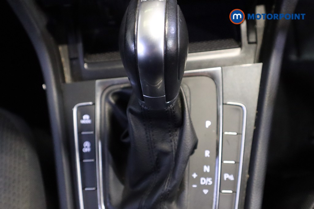 Used Volkswagen Golf 2017 for sale - 77327050: Photo 13