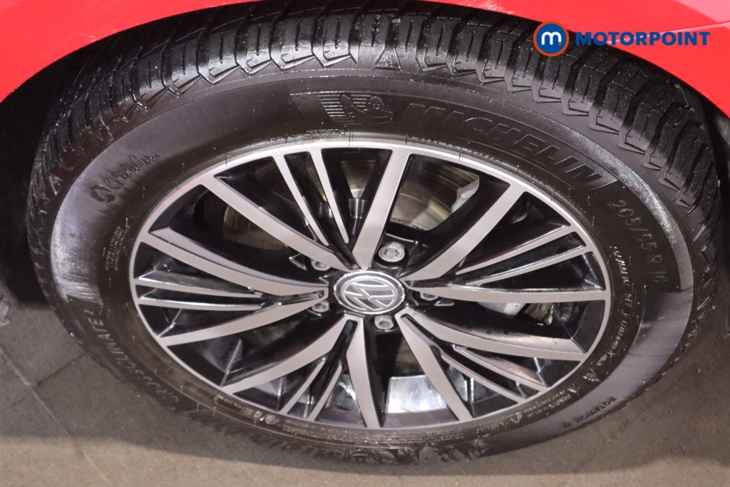 Used Volkswagen Golf 2017 for sale - 77327050: Photo 19