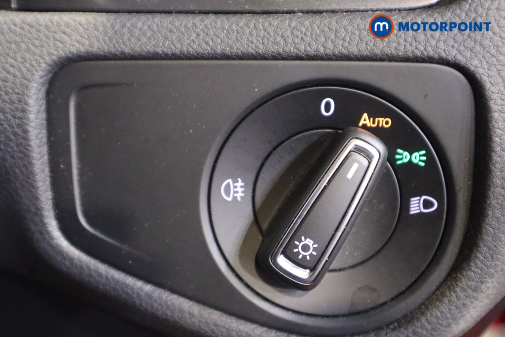 Used Volkswagen Golf 2017 for sale - 77327050: Photo 24