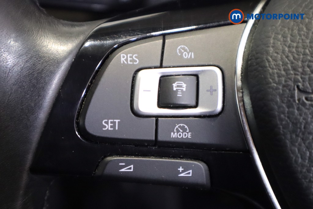 Used Volkswagen Golf 2017 for sale - 77327050: Photo 26