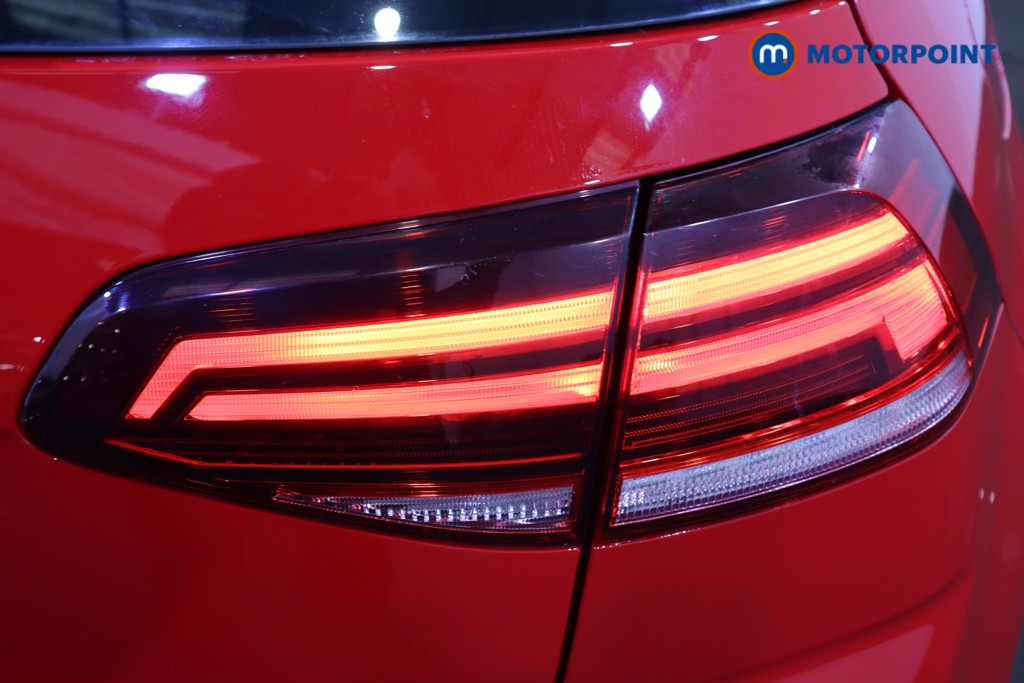 Used Volkswagen Golf 2017 for sale - 77327050: Photo 39