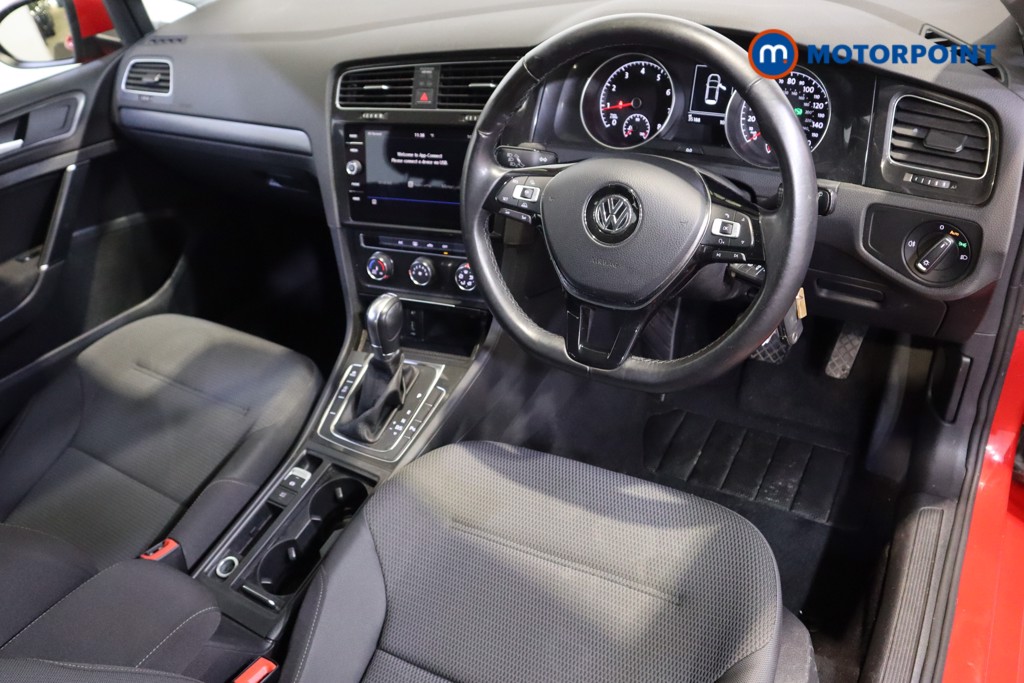 Used Volkswagen Golf 2017 for sale - 77327050: Photo 9