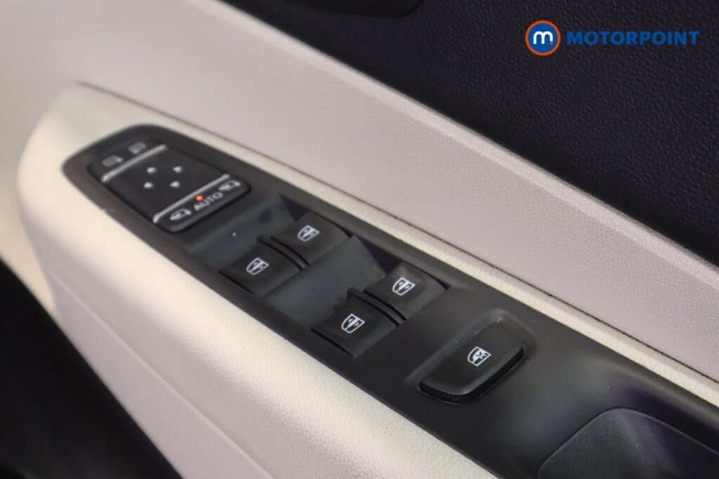 Used Renault Captur 2019 for sale - 77975949: Photo 21