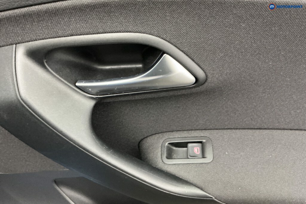 Used Volkswagen Polo 2016 for sale - 78173209: Photo 33