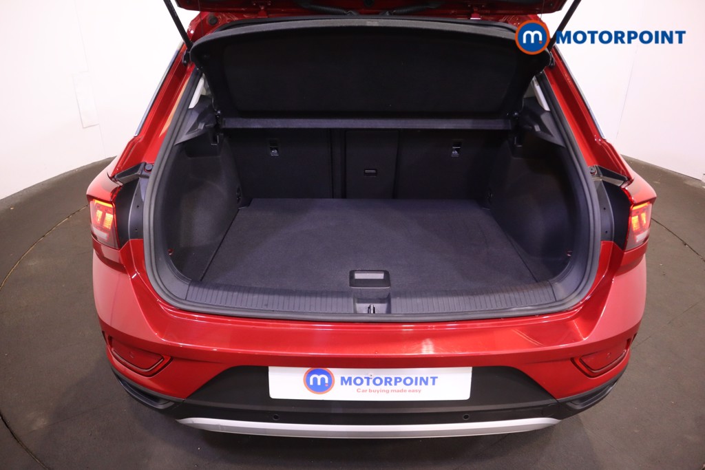 Used Volkswagen T-Roc 2022 for sale - 77653945: Photo 16