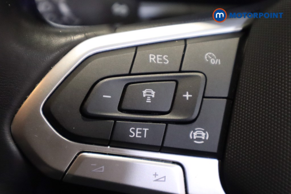 Used Volkswagen T-Roc 2022 for sale - 77653945: Photo 26