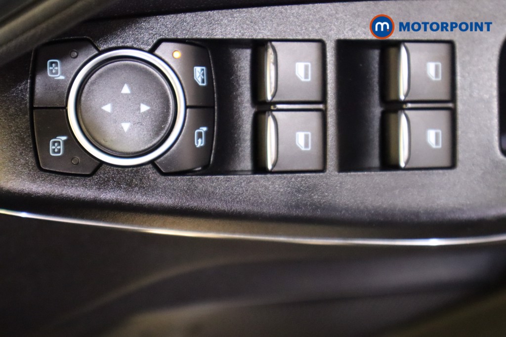 Used Ford Fiesta 2018 for sale - 76603615: Photo 24