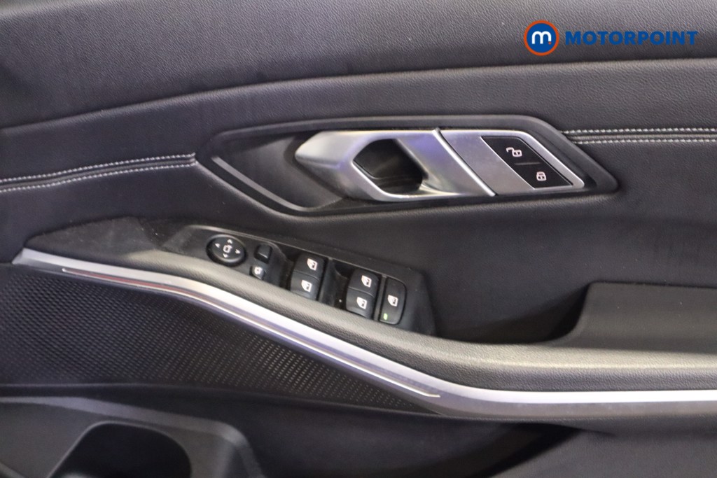 Used BMW 3 Series 2019 for sale - 77848996: Photo 22