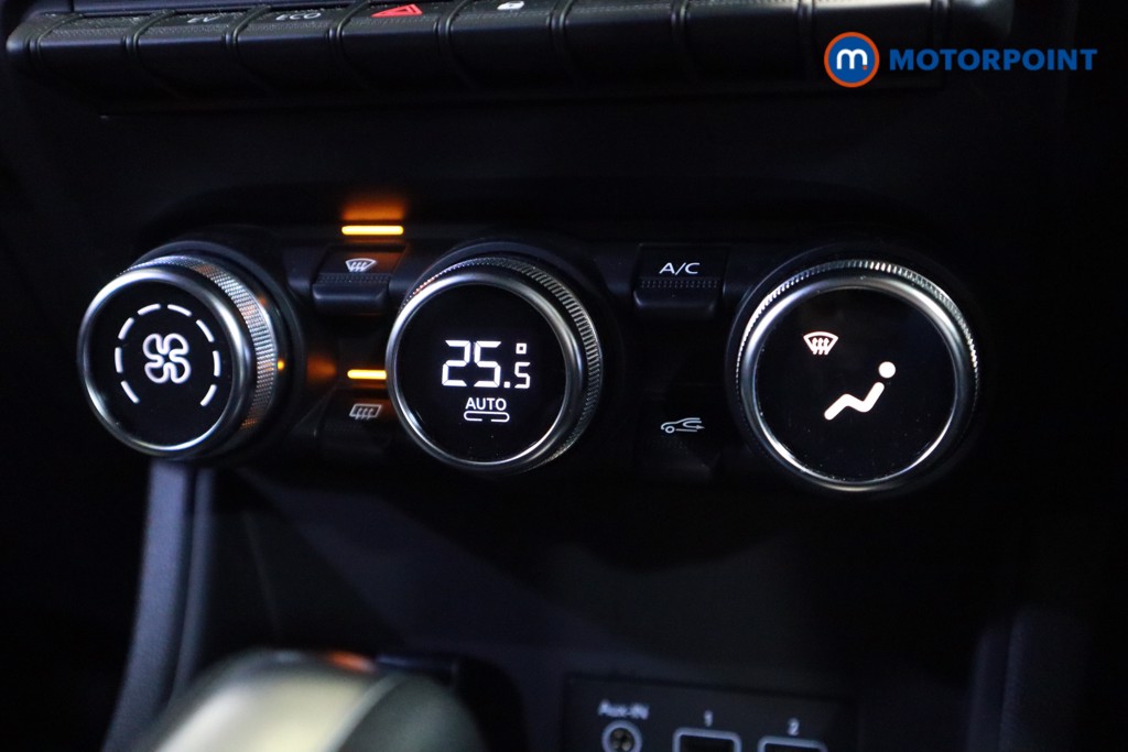 Used Renault Captur 2022 for sale - 77493633: Photo 28