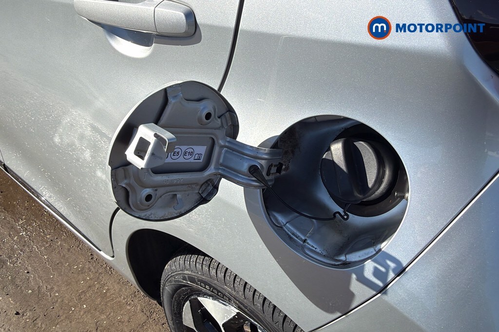 Used Toyota AYGO 2020 for sale - 78123679: Photo 32