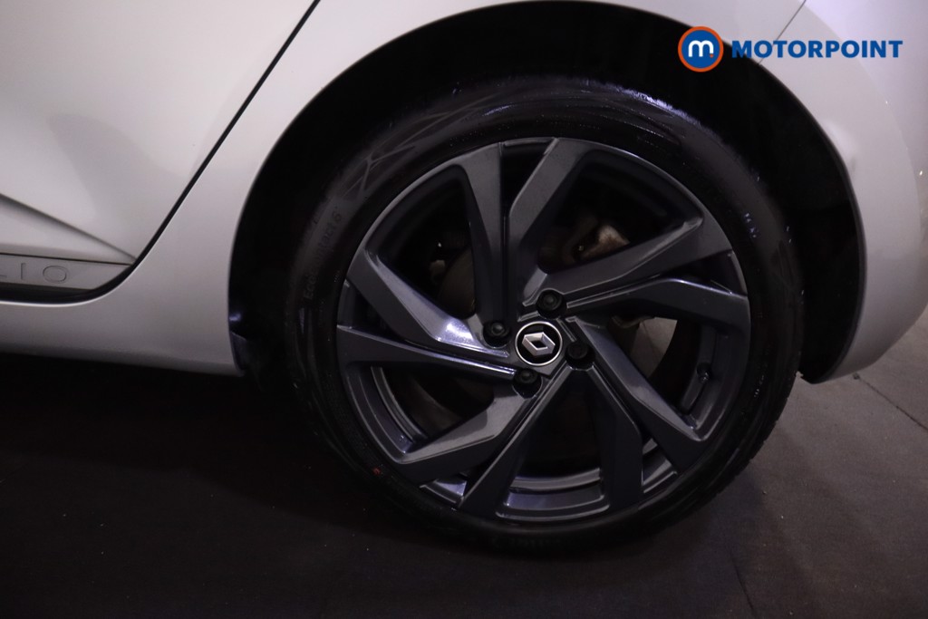 Used Renault Clio 2021 for sale - 76969295: Photo 39